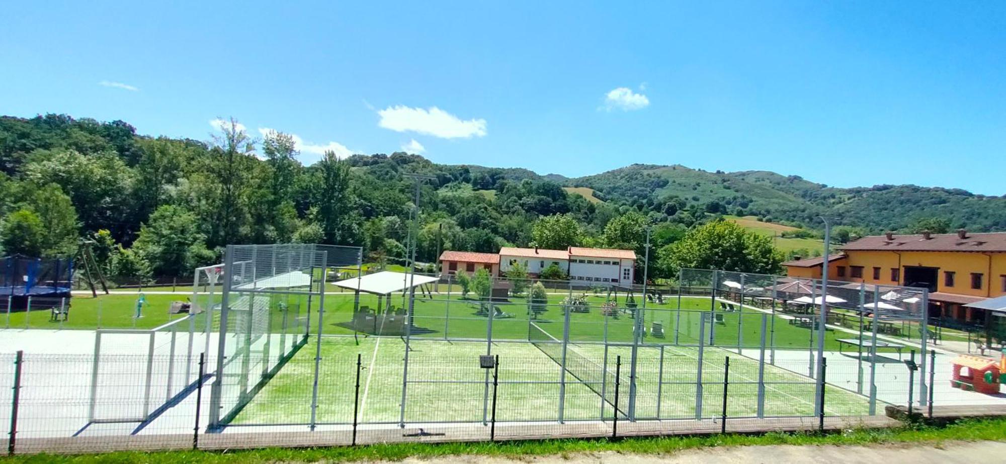 Apartamentos El Castaneu Corao Kültér fotó